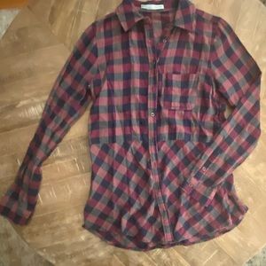 Maurices womens xs navy, wine/magenta plaid flannel, cinches at waist, like new